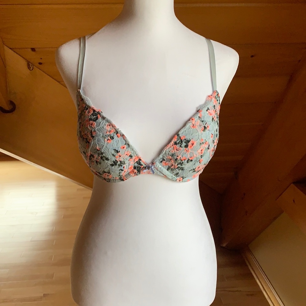Floral bra